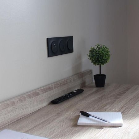 Residence "Le Velodrome" 모뵈주 외부 사진