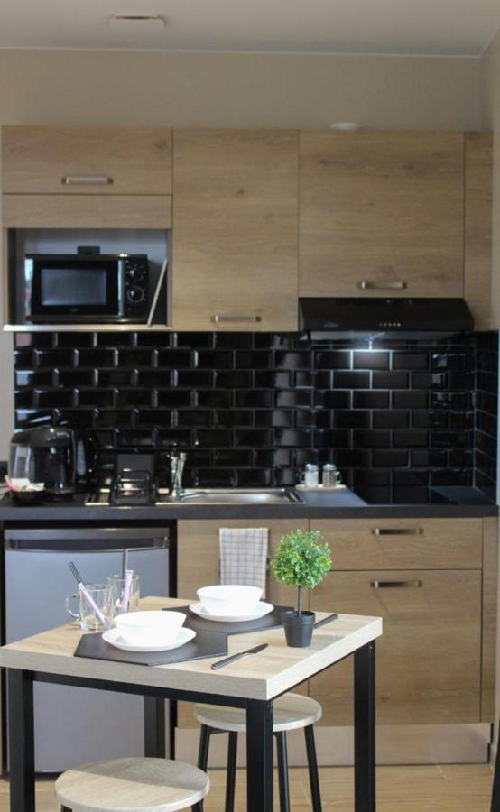 Residence "Le Velodrome" 모뵈주 외부 사진
